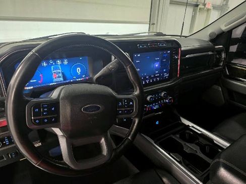Used 2024 Ford F250 Lariat w/ FX4 Off-Road Package AWD/4WD image 14