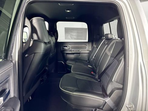 New 2026 RAM 2500 Laramie AWD/4WD image 20