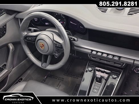 Used 2022 Porsche 911 Carrera S RWD image 12