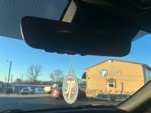 Used 2020 Honda Civic Touring image 22