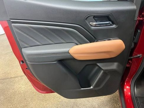 New 2026 GMC Canyon AT4 AWD/4WD image 26