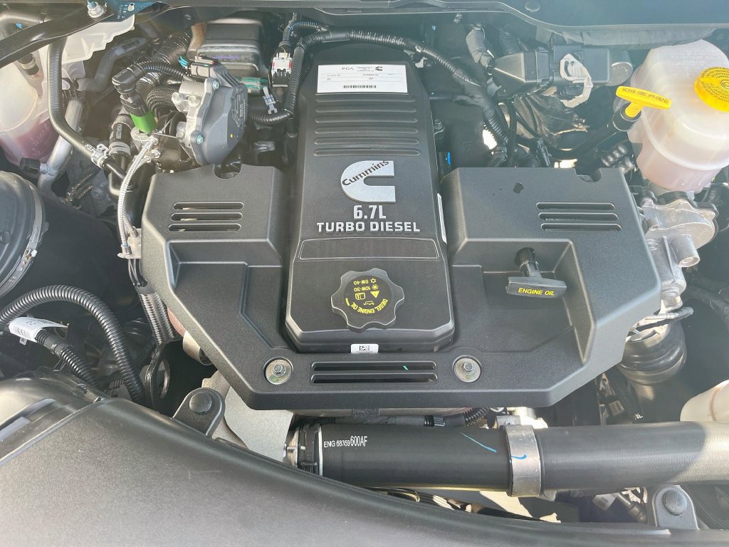 Used 2024 RAM 3500 Limited AWD/4WD image 30