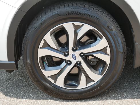 Used 2021 Subaru Outback Touring w/ Popular Package #2 AWD/4WD image 15