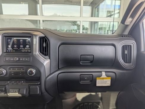 New 2025 GMC Sierra 2500 Pro w/ Convenience Package image 4