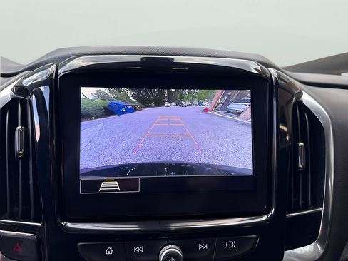 Used 2021 Chevrolet Traverse LT AWD/4WD image 27