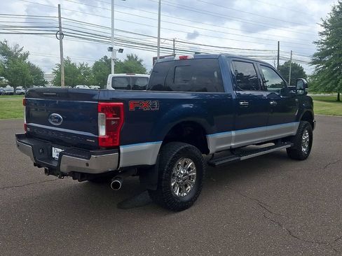 Used 2017 Ford F350 Lariat AWD/4WD image 9