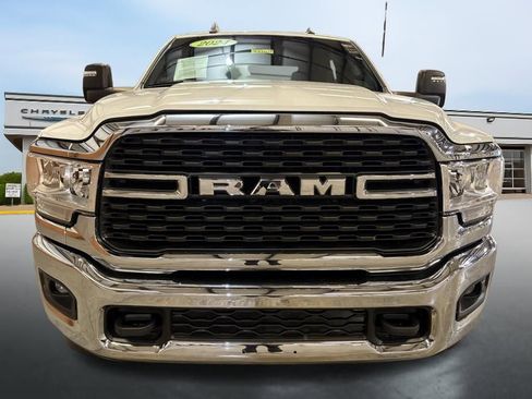 Used 2024 RAM 2500 Big Horn image 8
