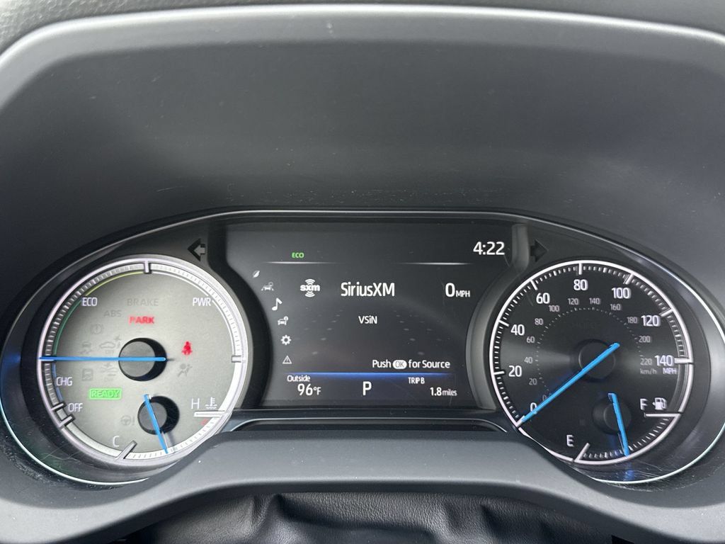 Used 2023 Toyota Venza LE AWD/4WD image 10