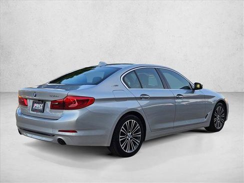 Used 2018 BMW 530e xDrive image 5
