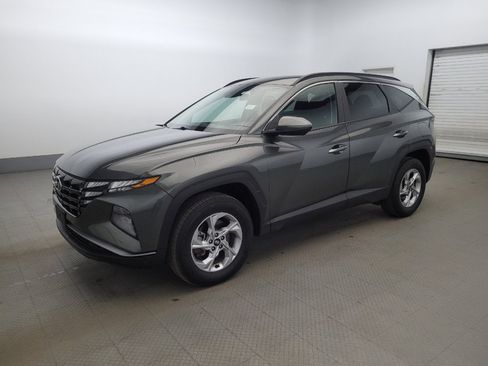 Used 2023 Hyundai Tucson SEL image 2