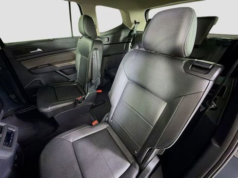 Used 2022 Volkswagen Atlas SE image 21