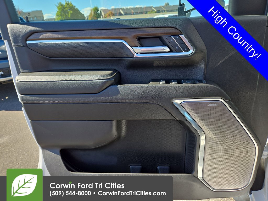 Used 2024 Chevrolet Silverado 3500 High Country w/ High Country Premium Package AWD/4WD image 15