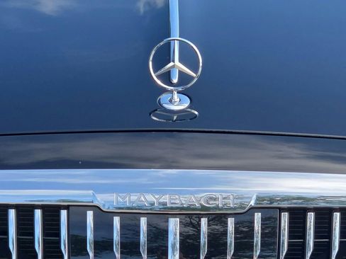 Used 2022 Mercedes-Benz Maybach S 580 4MATIC image 29