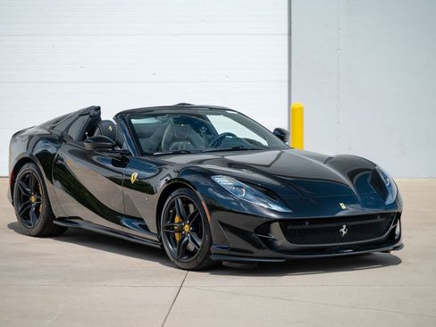 Used 2022 Ferrari 812 GTS RWD image 69