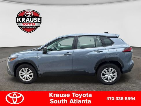 Used 2026 Toyota Corolla Cross L FWD image 8