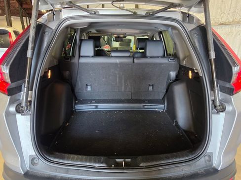 Used 2020 Honda CR-V Touring image 8