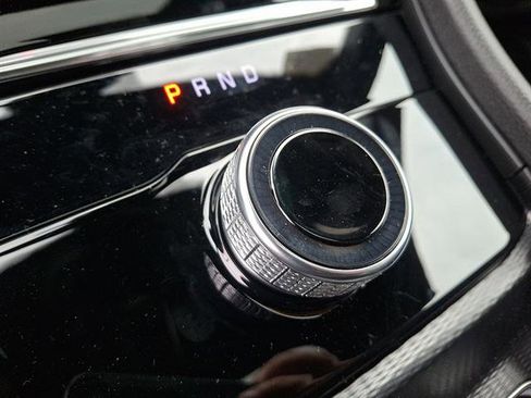 New 2025 Jeep Grand Cherokee Altitude image 12