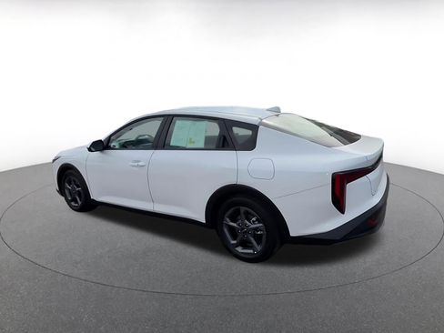 Used 2025 Kia K4 FWD image 10