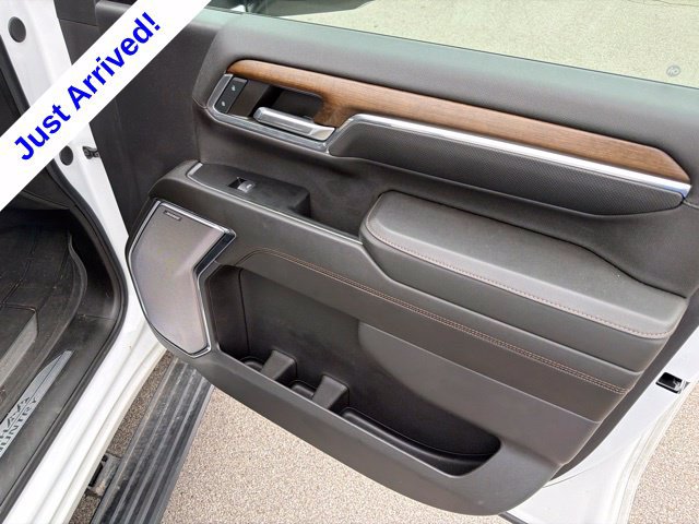 Used 2024 Chevrolet Silverado 2500 High Country AWD/4WD image 27