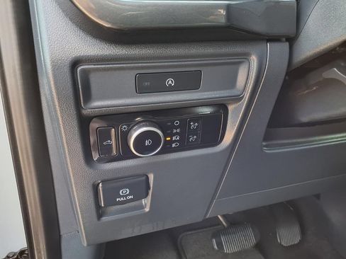 Used 2025 Ford F150 STX w/ Equipment Group 200A RWD image 22