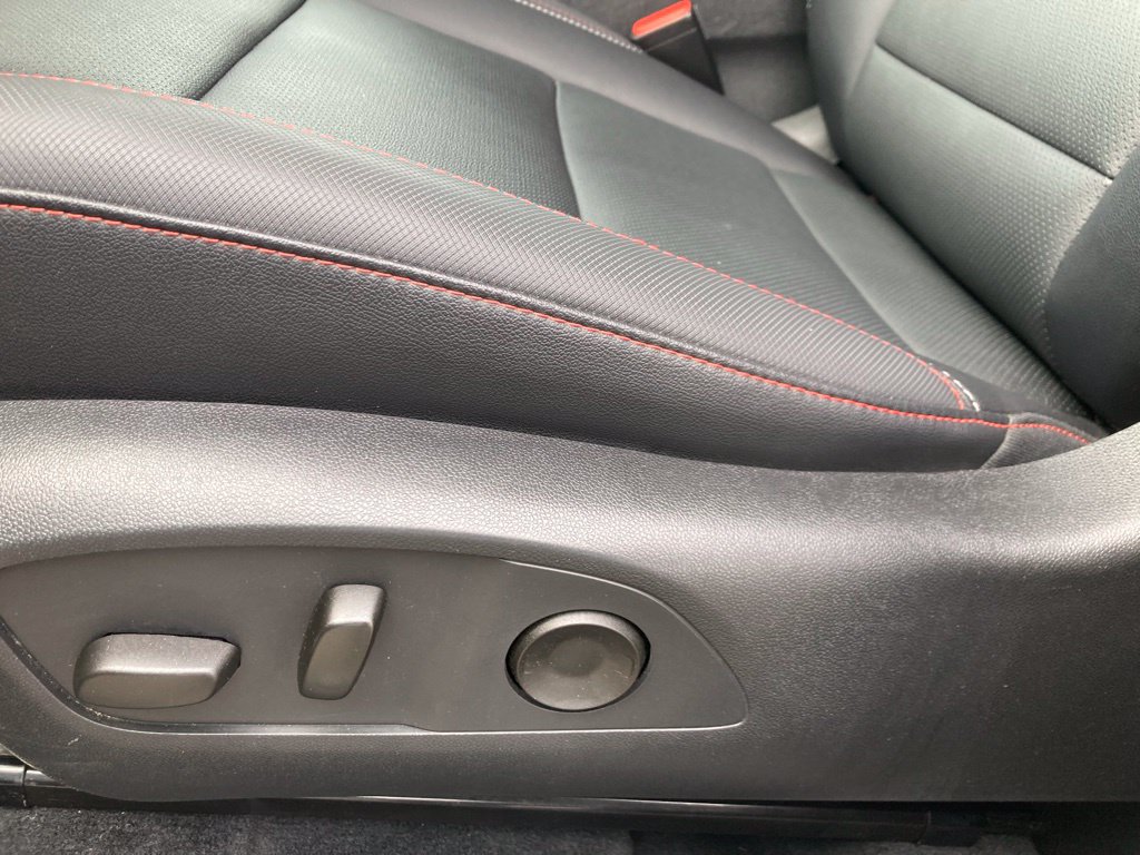 Used 2025 Chevrolet Traverse Z71 AWD/4WD image 5