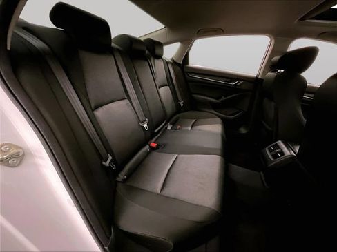 Used 2019 Honda Accord EX image 26
