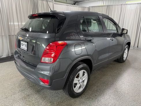 Used 2019 Chevrolet Trax LS AWD/4WD image 4