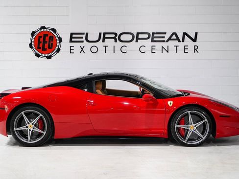 Used 2012 Ferrari 458 Italia image 6