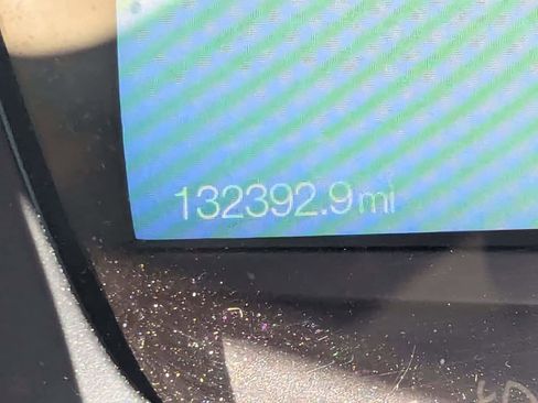 Used 2017 Ford Expedition Limited w/ Equipment Group 301A image 9