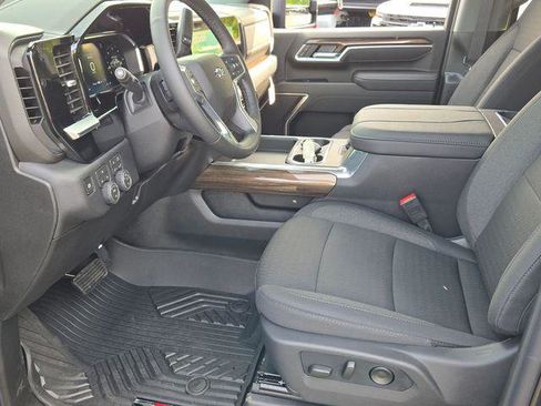 New 2026 Chevrolet Silverado 2500 LT w/ Trail Boss Package AWD/4WD image 18