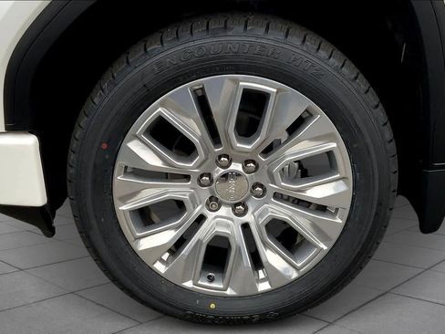 Certified 2021 GMC Sierra 1500 Denali w/ Denali Premium Package image 10