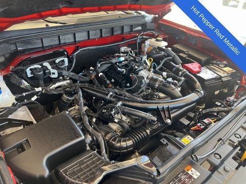 Used 2024 Ford Bronco Black Diamond AWD/4WD image 38