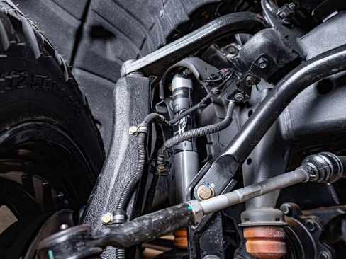 Used 2025 GMC Sierra 2500 Denali Ultimate image 14