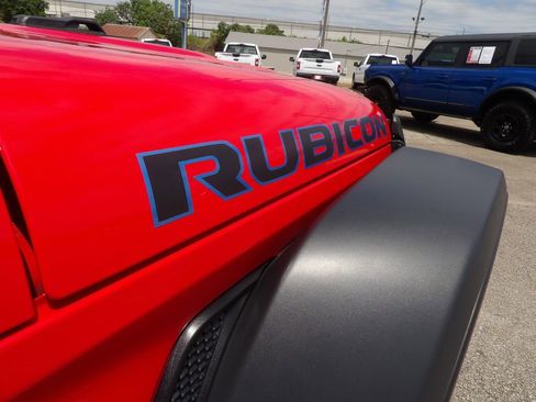 Used 2024 Jeep Wrangler Unlimited Rubicon 4xe AWD/4WD image 20