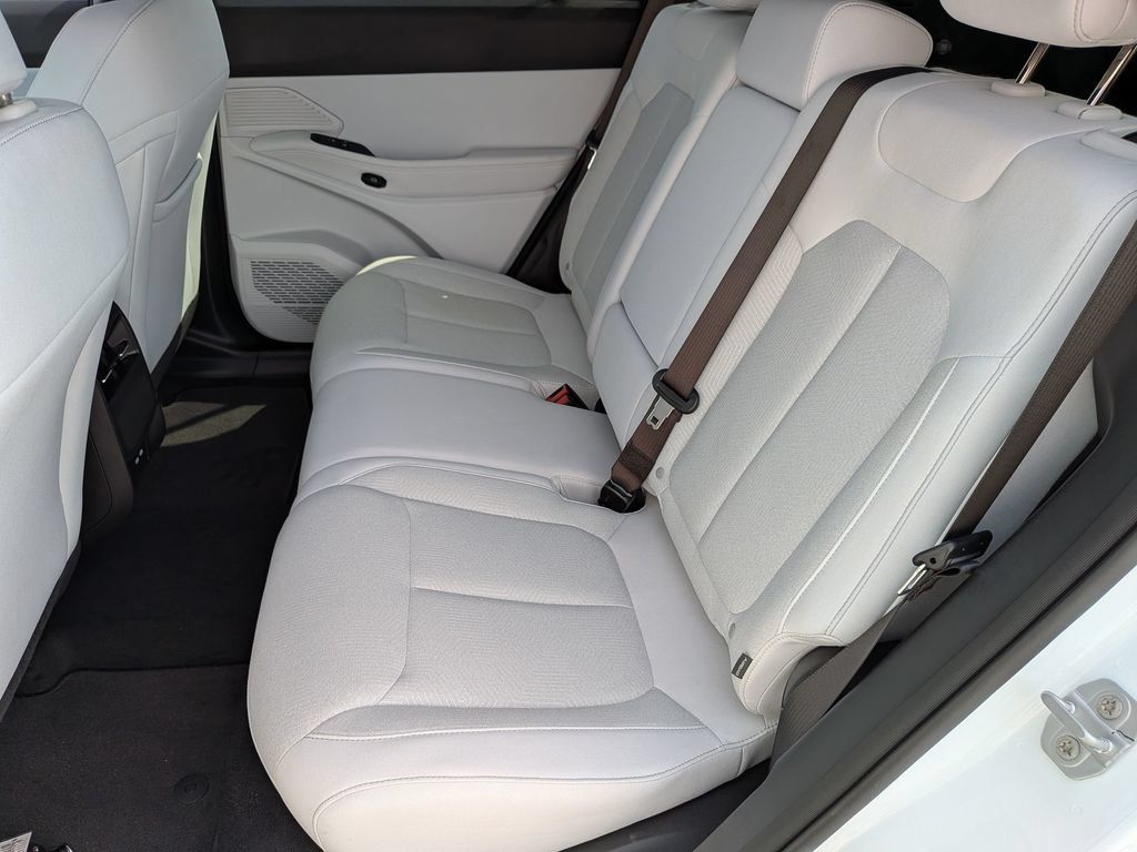 New 2026 Jeep Cherokee Laredo AWD/4WD image 27