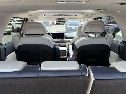 Used 2026 Kia Carnival SX Prestige FWD image 58