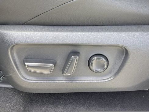 New 2026 Toyota 4Runner Limited AWD/4WD image 19