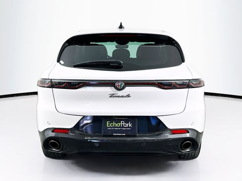 Used 2024 Alfa Romeo Tonale Veloce AWD/4WD image 7