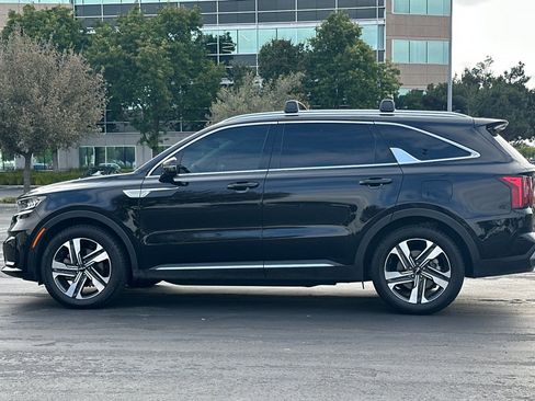 Used 2024 Kia Sorento EX w/ Panoramic Sunroof Package AWD/4WD image 7