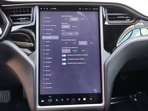 Used 2018 Tesla Model S 75D image 55