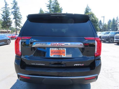 Used 2023 GMC Yukon AT4 w/ AT4 Premium Package AWD/4WD image 7