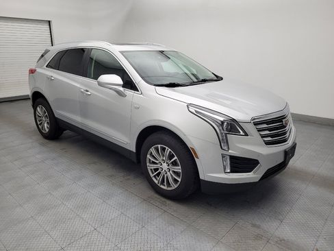 Used 2017 Cadillac XT5 Luxury w/ Driver Awareness Package FWD image 11