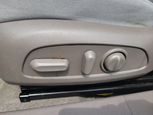 Used 2025 Chevrolet Malibu LT FWD image 19