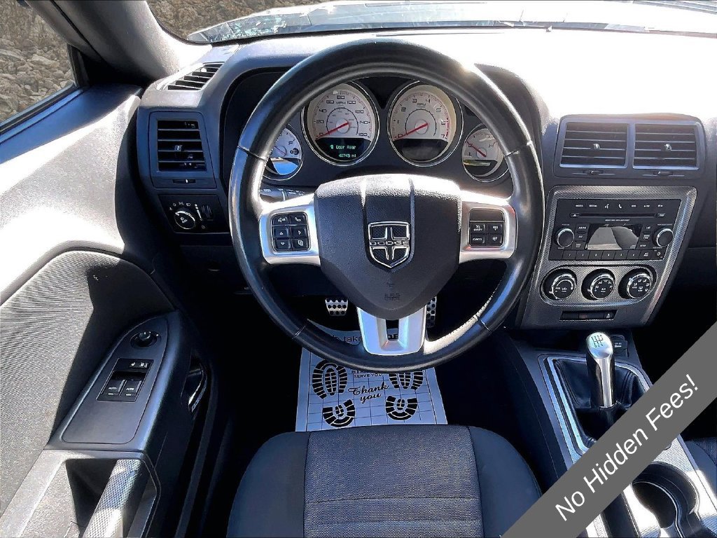 Used 2012 Dodge Challenger R/T RWD image 5