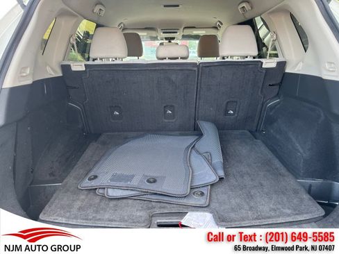 Used 2023 Nissan Rogue SV AWD/4WD image 11