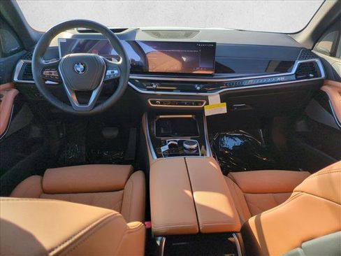 New 2026 BMW X5 xDrive40i AWD/4WD image 15