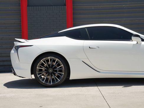 Used 2024 Lexus LC 500 Coupe w/ Dynamic Handling Package RWD image 13