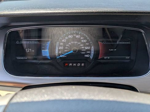 Used 2015 Ford Taurus SEL w/ Equipment Group 201A FWD image 20