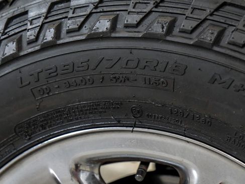 Used 2014 RAM 2500 Tradesman w/ Chrome Appearance Group image 62