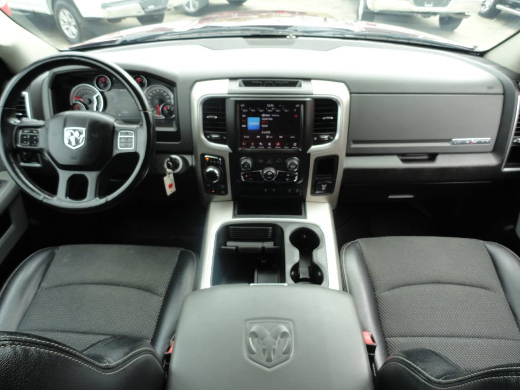 Used 2019 RAM 1500 Lone Star AWD/4WD image 7